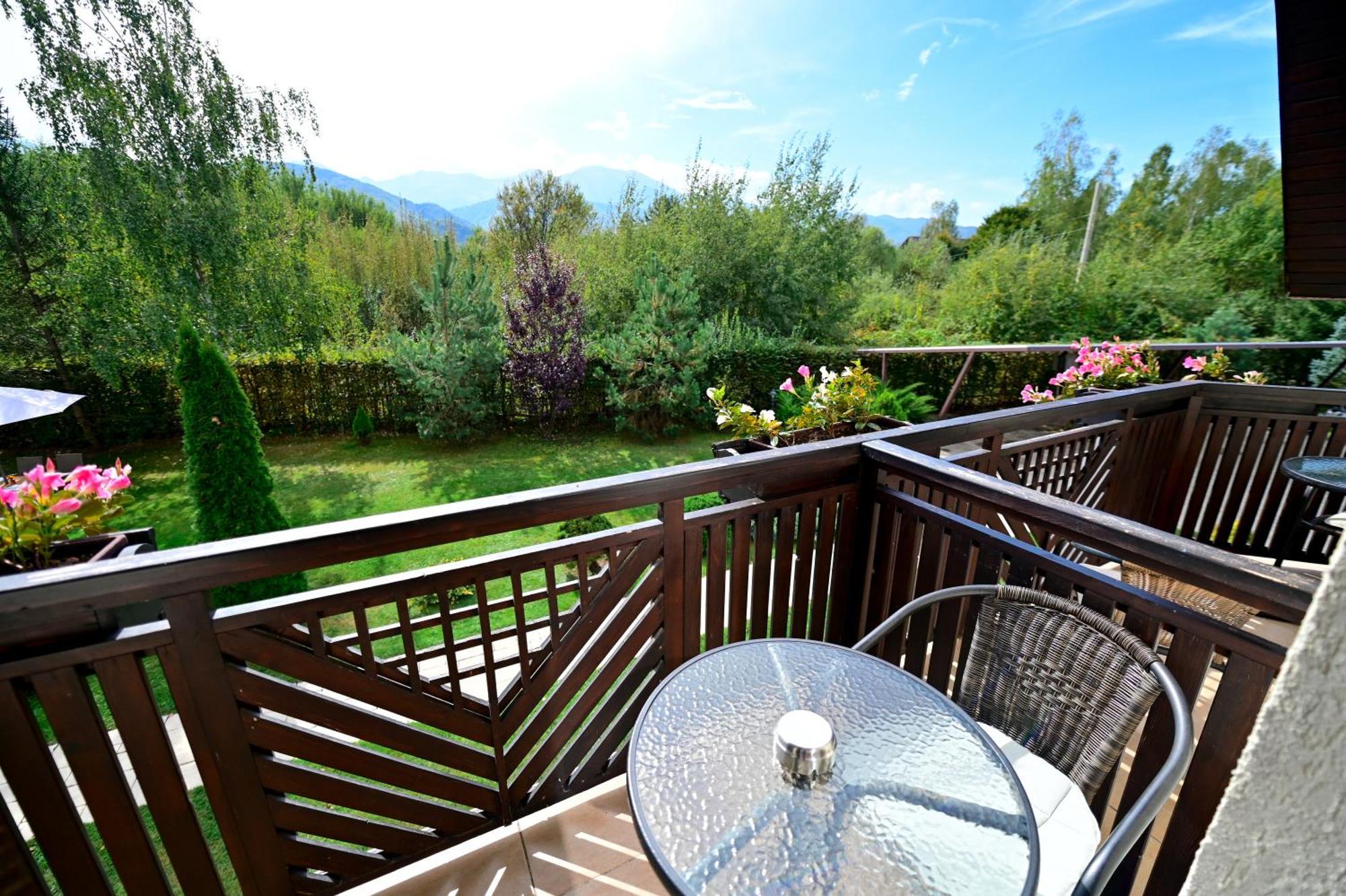 Natura Family Resort Avrig Zewnętrze zdjęcie